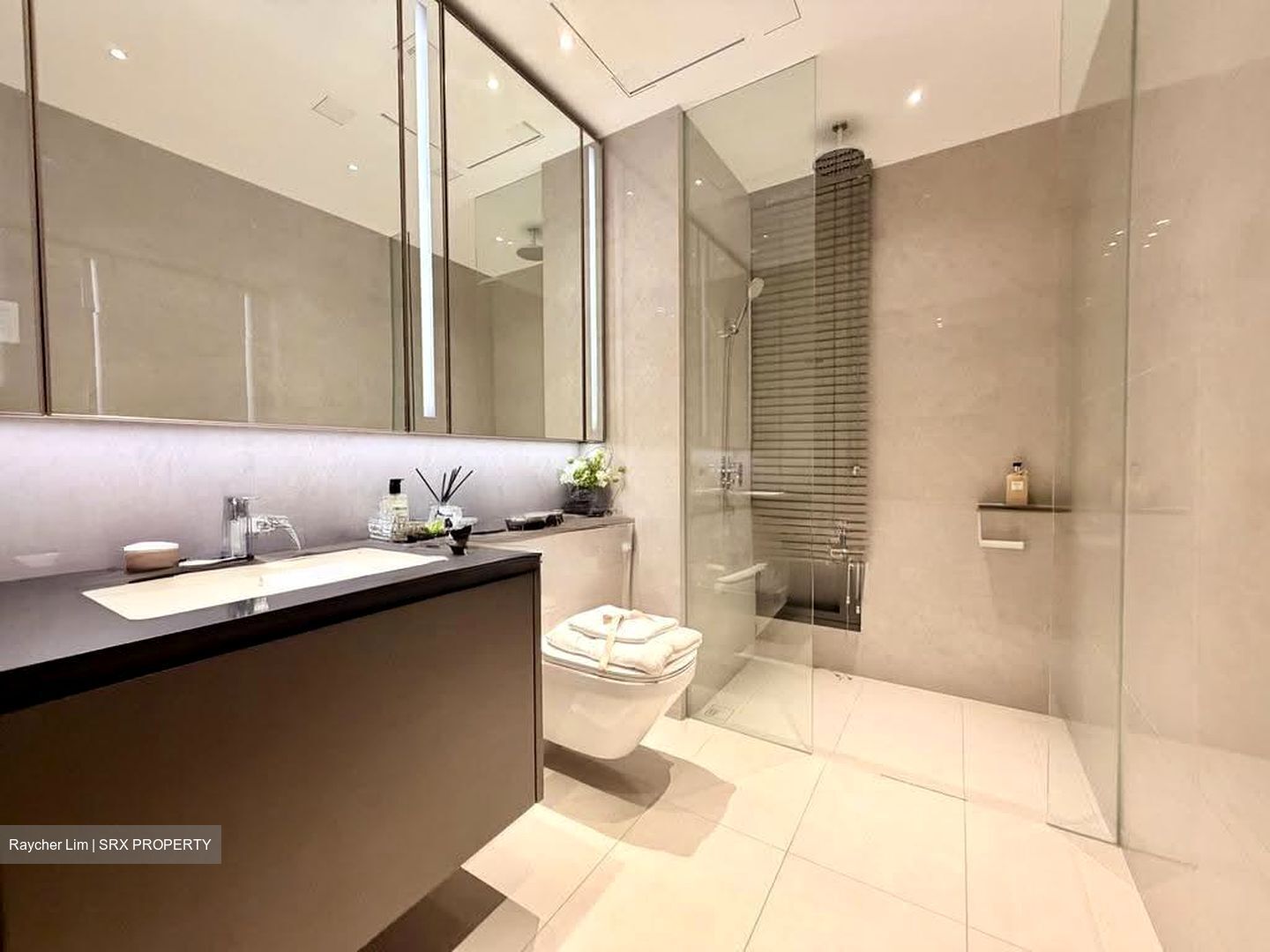 One Marina Gardens (D1), Apartment #626804711